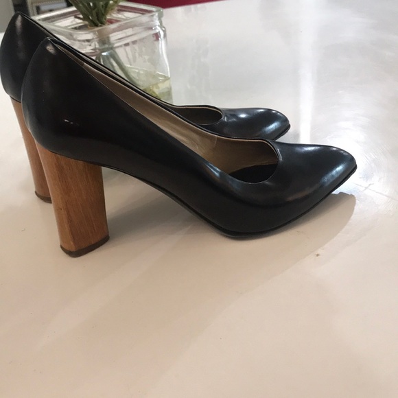YSL black leather heels size 36 - Picture 3 of 4